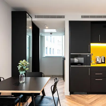 Appart hôtel Staycity Tivoli
