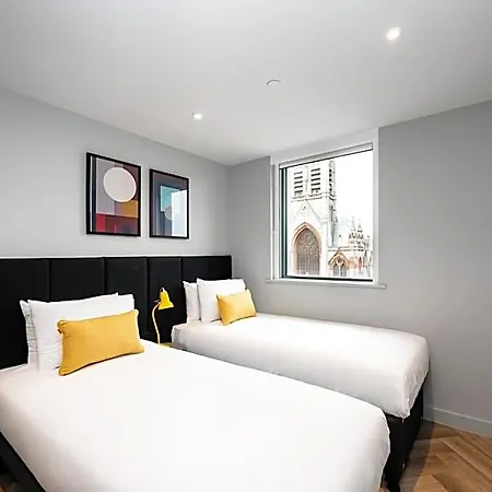 Staycity Tivoli 4*