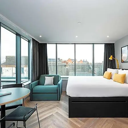 酒店 Staycity Tivoli