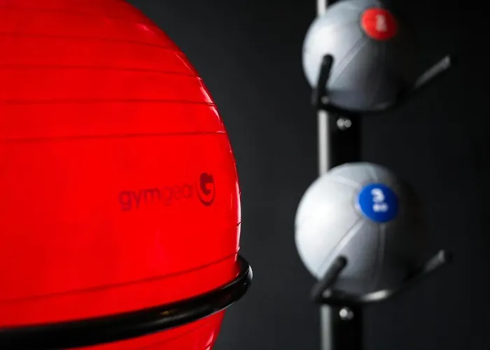 Staycity Tivoli מלון 4*